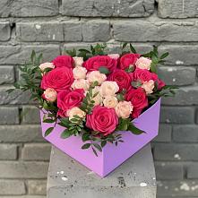 Цветочная композиция из Розы в коробке в Яшкуле