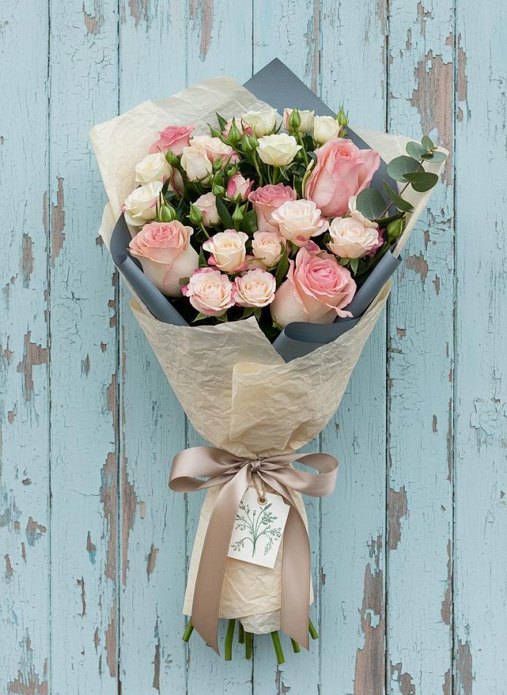 Букет цветов из: Розы в Яшкуле