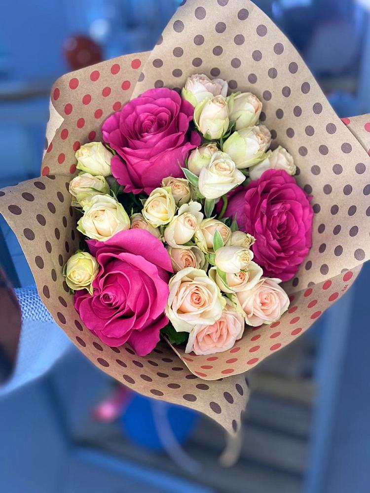 Букет цветов из: Розы в Яшкуле