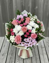 Букет цветов из:  Альстромерии, Гвоздики, Розы и Хризантемы #REPLACE_PRED# Яшкуле