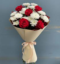 Букет цветов из:  Розы и Хризантемы в Яшкуле