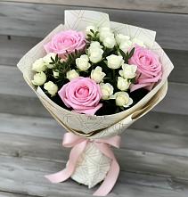 Букет цветов из:  Розы #REPLACE_PRED# Яшкуле