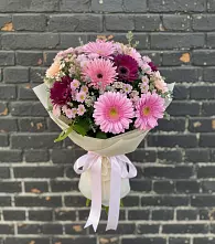 Букет цветов из:  Герберы и Хризантемы в Яшкуле