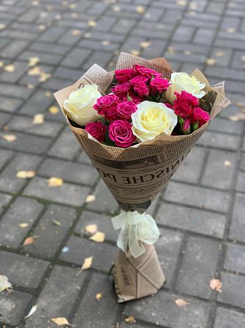 Букет цветов из: Розы в Яшкуле