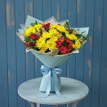 Букет цветов из:  Альстромерии и Хризантемы в Яшкуле
