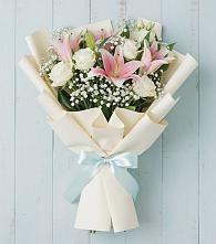 Букет цветов из:  Лилии в Яшкуле